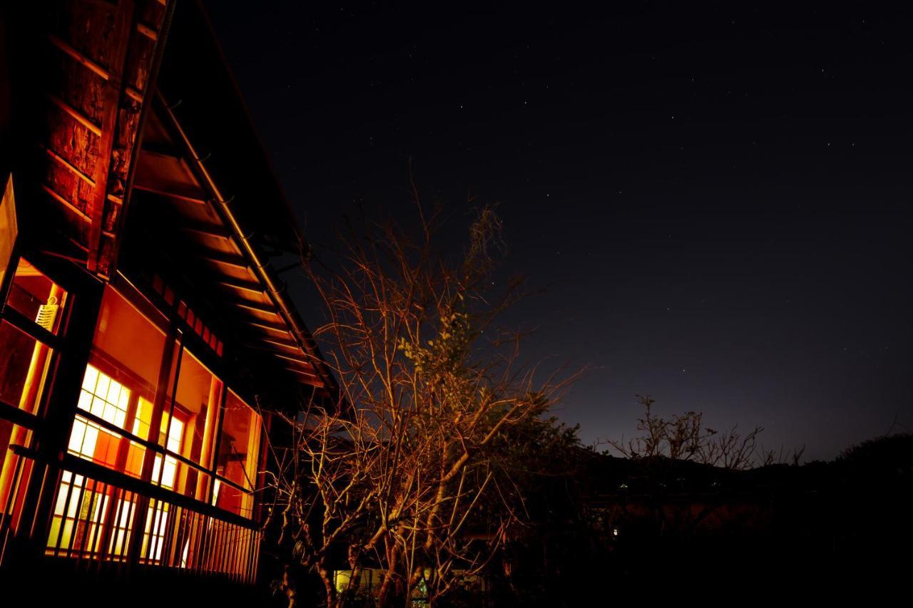 Taisho Modern Villa Zen Хаконе Экстерьер фото